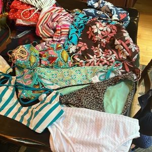 BUNDLE ONLY CHOICE $4 ea SWIM womens 6 S 8 M L JR L